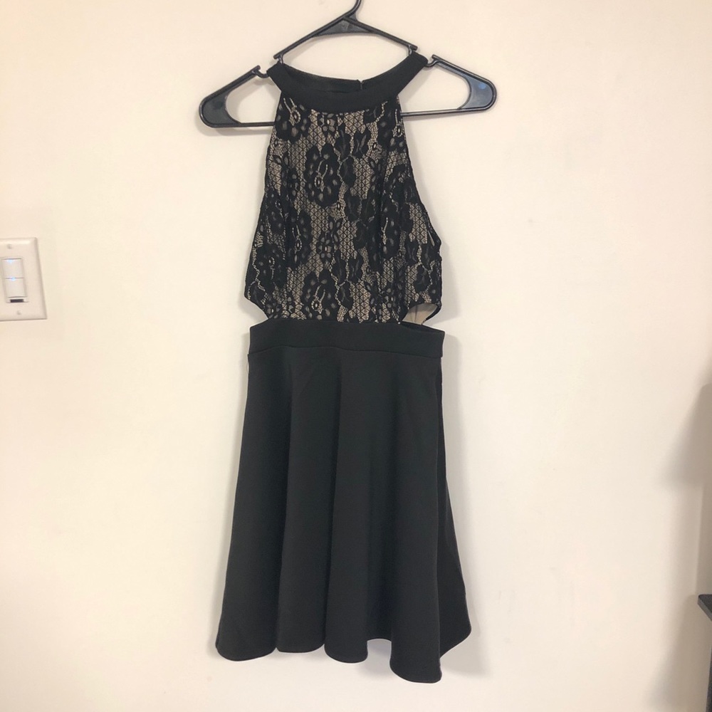 Beautiful Highneck Flare dress